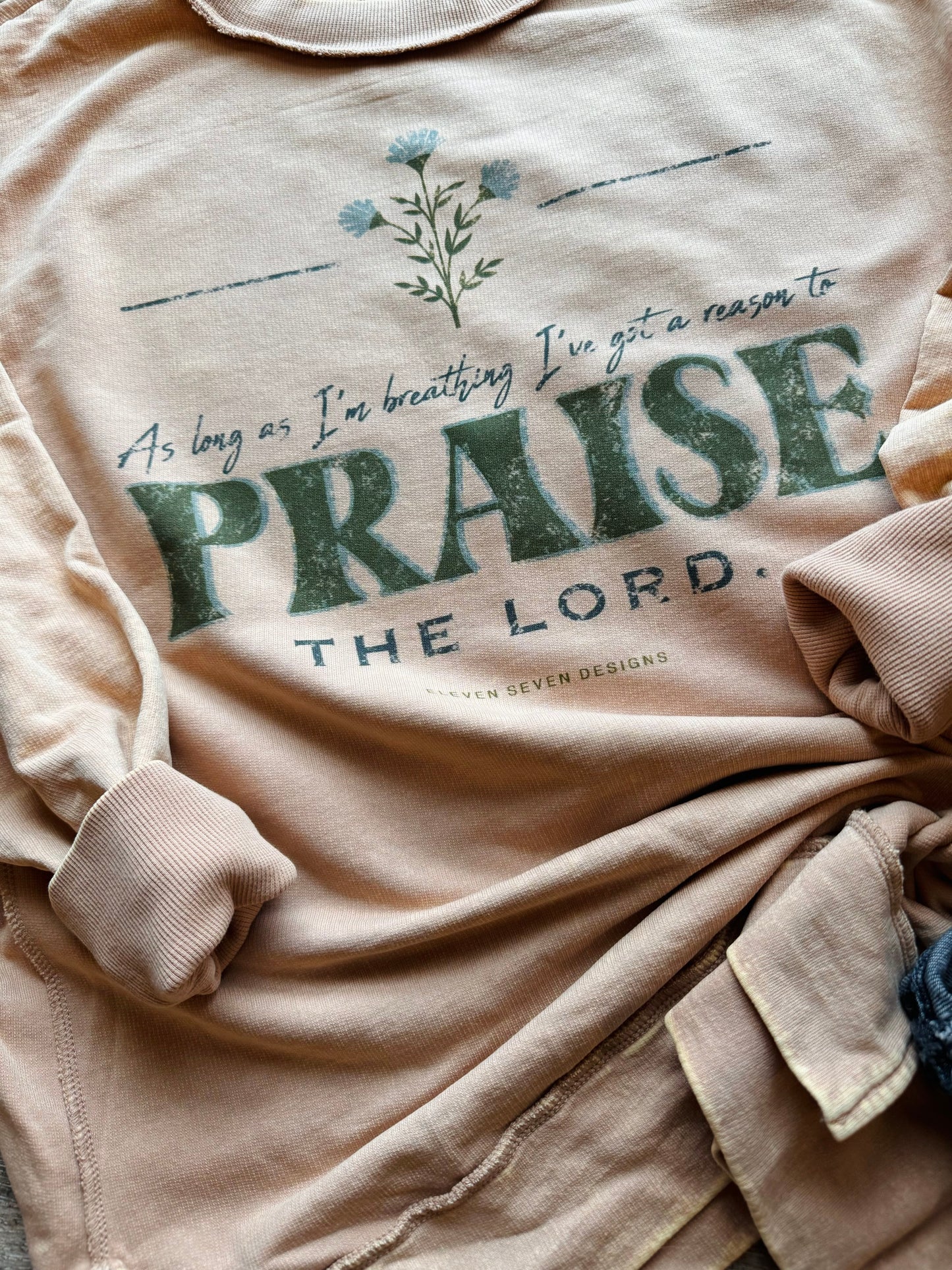 Praise the Lord Lightweight Acid Wash Pullover